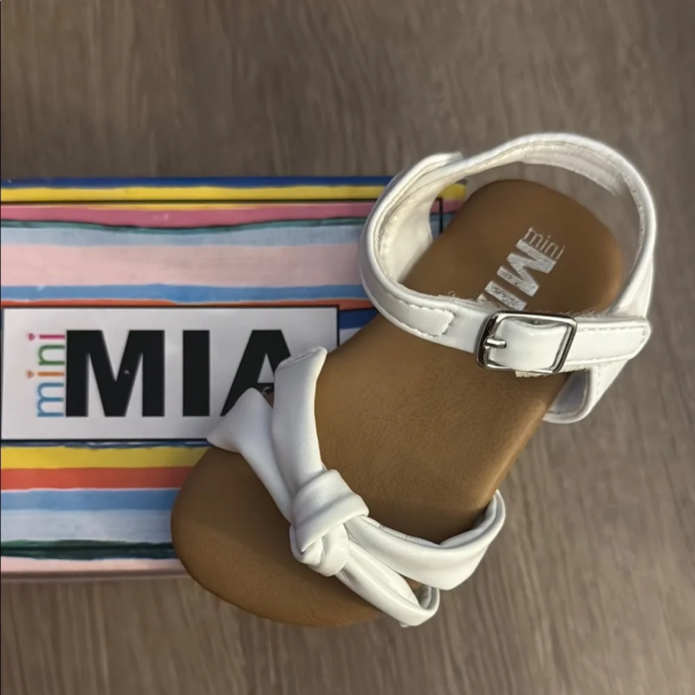 Mini Mia White Sandals Baby Size 4M